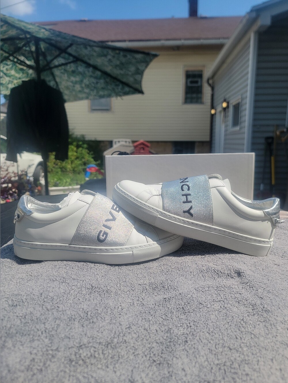 Givenchy Urban Street Logo Band Sneakers White/Silver EU 37